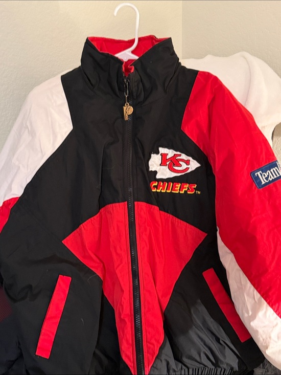 Pro Player Other - Pro Player Kansas City Chiefs Black & Red Colorblock Jacket